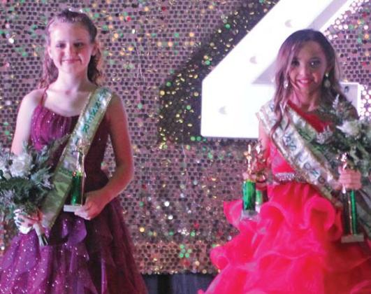 Jr. Miss Dublin Second and First Runner-Up Audrey Johnson, Kinsler Jo Lambert (Miss Congeniality, Miss Pot of Gold)