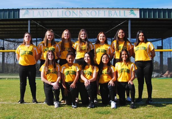 Lady Lions end short softball season