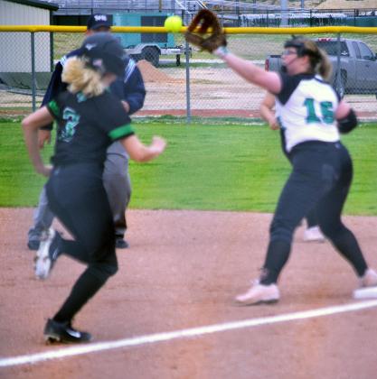 Lady Lions end short softball season