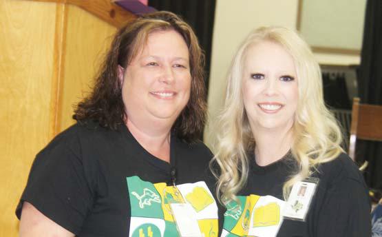 5th grade math teacher Christine Watson was presented with a Lion Heart award for her students passing the reading STAAR test with a 96%. Principal Amanda Lisso presented her with the award. Wyndi Veigel-Gaudette | Citizen staff photo
