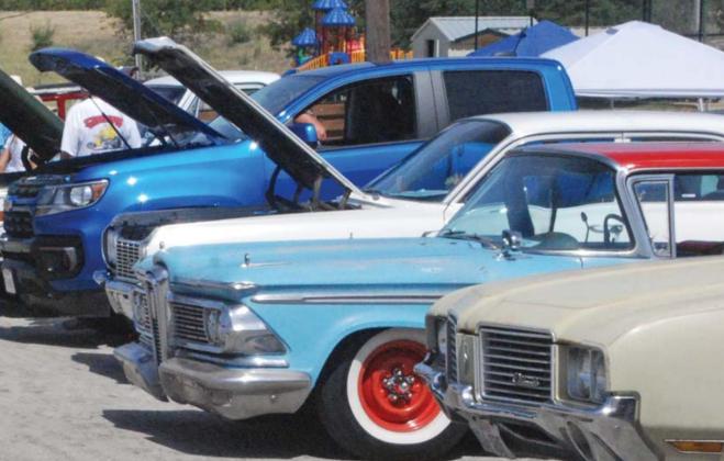Elks pack park for cookoff, car show
