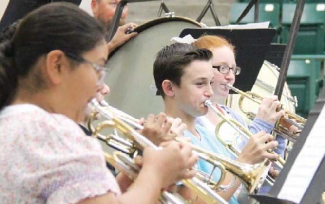 DISD Bands host spring concert