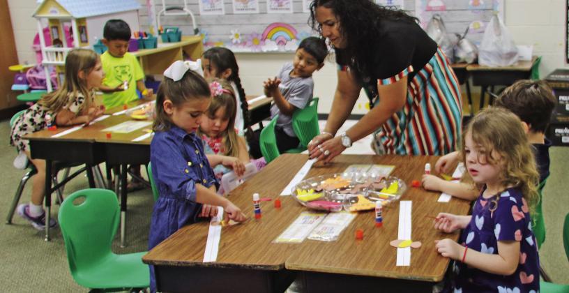 Dublin Pre-K students got in the mood for Thanksgiving by making paper turkey hats and singing a special Thanksgiving song. Students at Dublin ISD will return to school Monday, Dec. 1. Wyndi Veigel-Gaudette | Citizen staff photos