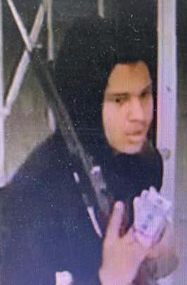 Overnight manhunt tied to Dublin robbery