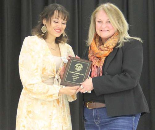 Chamber presents community awards