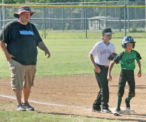 DBSA tourney swings for the fences