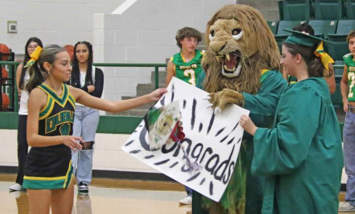 Pep Rally honors seniors