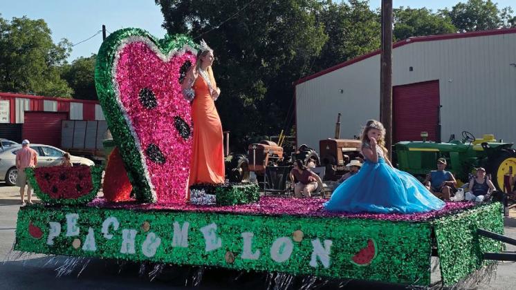 De Leon’s Annual Peach and Melon Festival went off without a hitch last week with the parade featuring a wide variety of bright colors for the ‘In my Festival Era’ theme. Dublin’s own Miss Dublin, Junior Miss Dublin and Little Miss Dublin made the trek over to participate in the parade. For more photos see the Dublin Citizen Facebook page. Wyndi Veigel-Gaudette | Citizen staff photos