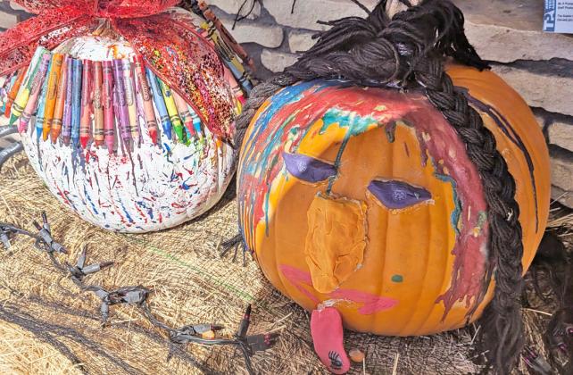 Salyer Chiropractic’s pumpkin contest