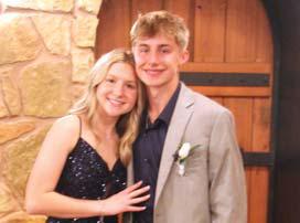 LHS Prom gives taste of the ‘20s