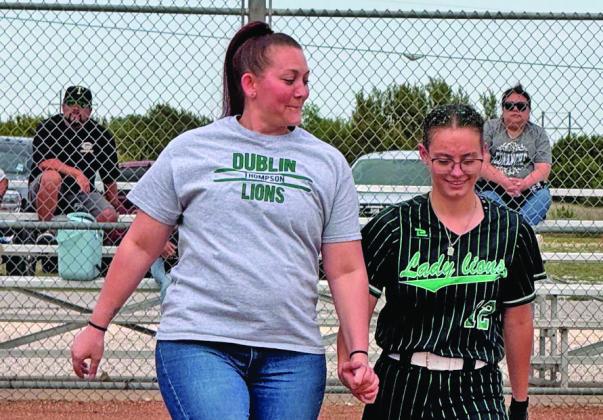 Lady Lions honor seniors in final home game