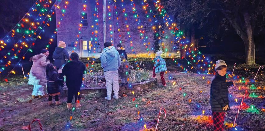 Making Memories Merry &amp; Bright