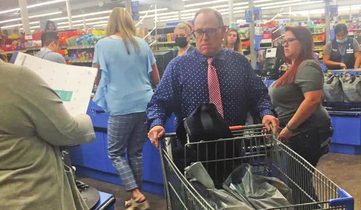 DISD treats teachers to breakfast, spree