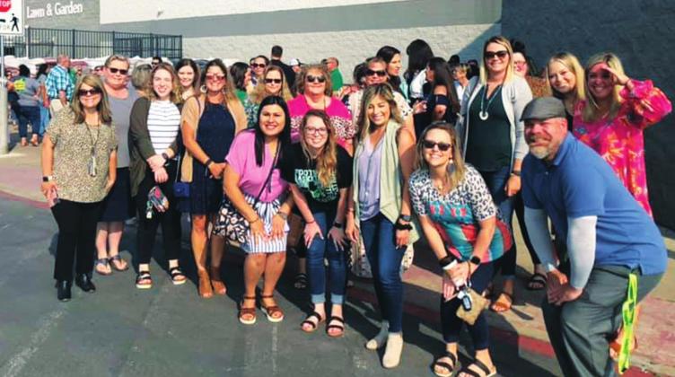 DISD treats teachers to breakfast, spree