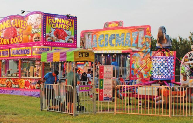 DeLeon carnival captivates crowds