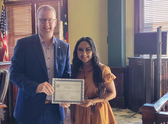 County applauds DISD student