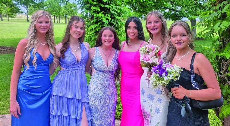 Lingleville hosts 2026 prom