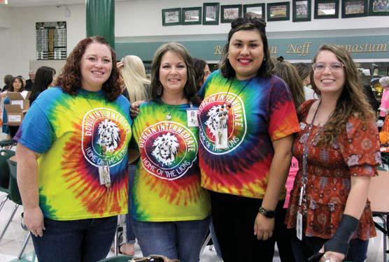 Educators enjoyed spending time together at the annual Welcome Back Breakfast Tuesday, Aug. 1. Wyndi Veigel | Citizen staff photo