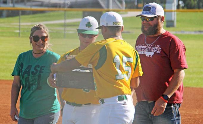Senior Lions round bases for final time