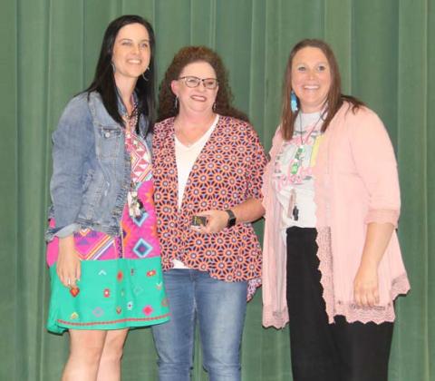 Teachers receive year-end awards