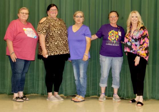 Teachers receive year-end awards