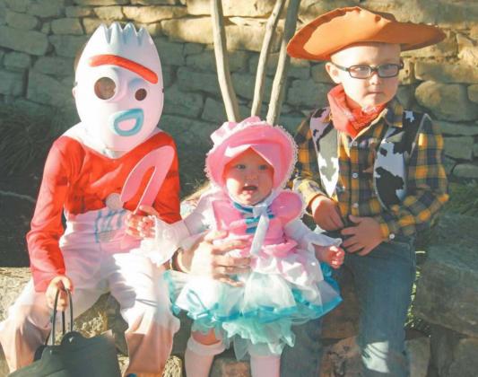 Costume Contest Winners