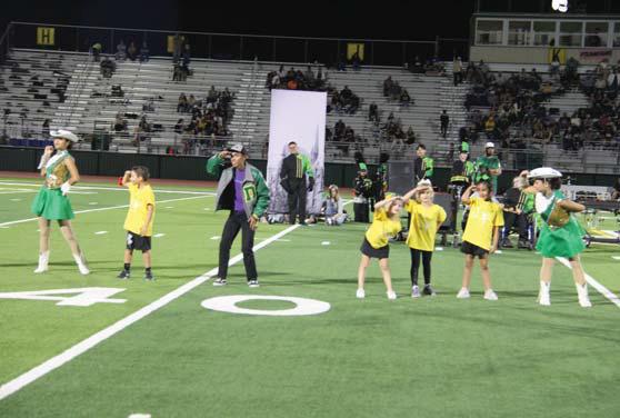 Tiny dancers