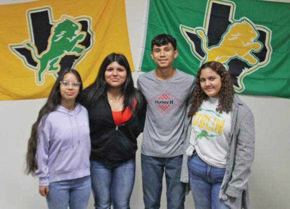 9th Grade Class Officers Reporter Karen Ortiz, Treasurer Jocelyn Perez, Vice President Miguel Resendiz, President Jennave Villaro