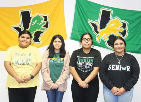 12th Grade Class Officers Reporter Rose Perez, Treasurer Tania Bentureno, Vice President Karina Ortega, President Mariana Ortiz