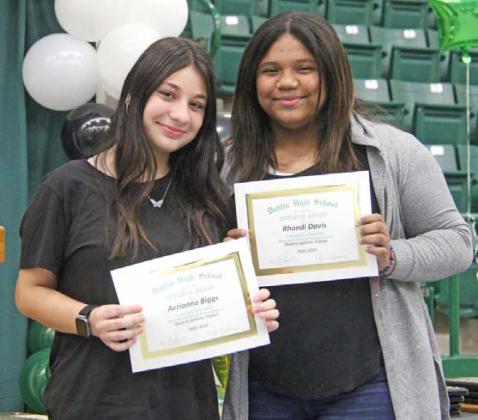 Athletic Trainers Aerianna Biggs, Rhandi Davis