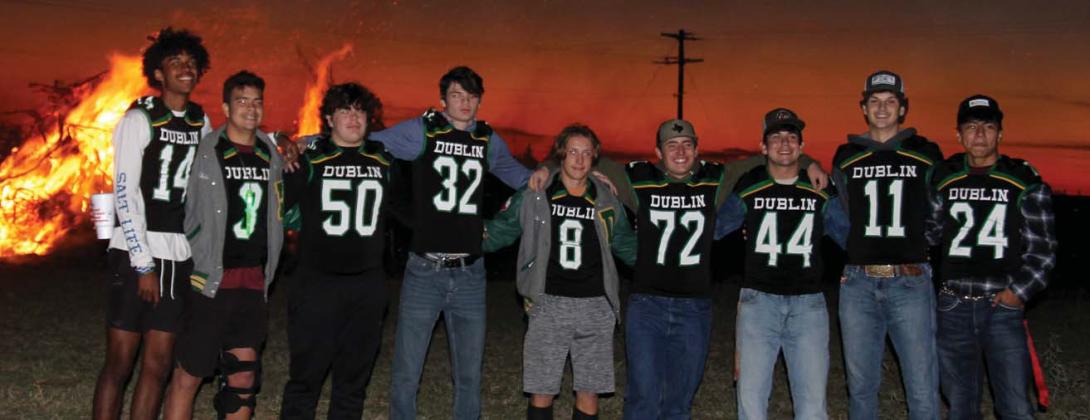 Lions send off seniors at season’s end