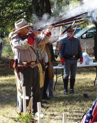 Daughters of the Confederacy honor Texas Gold Star Medal veteran