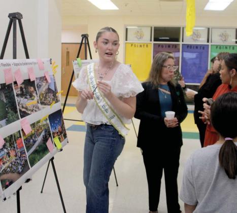 Miss Dublin First Runner Up Nicole Foster provides feedback along with other citizens at the CIRD community dinner and workshop for the Dublin City Park Revitalization Project. Wyndi Veigel-Gaudette | Citizen staff photo