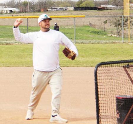 Home Run Derby draws swingin’ crowd