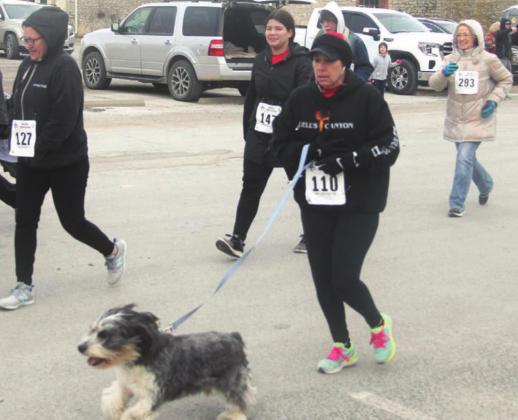 Love Run draws cold, caring crowd