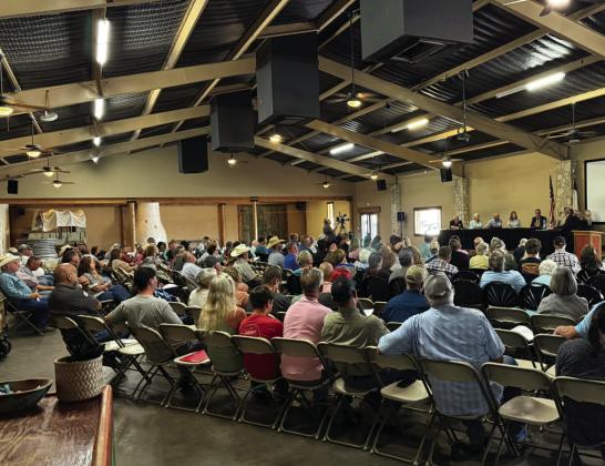 Hundreds of people turn out for a meeting between the Erath-Somervell Sub-Regional Planning Commission (Chapter 391) and Oncor Electric over the proposed 765KV transmission line project. Courtesy photo