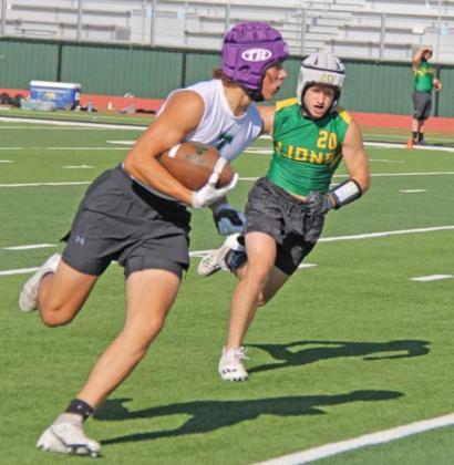 7-on-7 snags state ticket