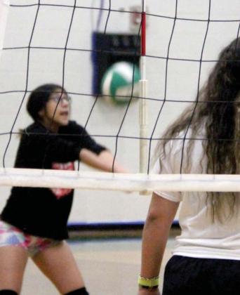 Lady Lions bump up practice