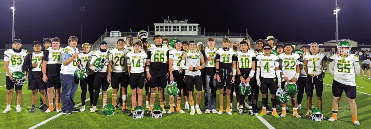 Dublin Lions football players wore orange bands and ribbons during Friday’s game in honor of Millsap coach Jacob Johnson who passed away earlier in the day following a battle with leukemia. | submited photo