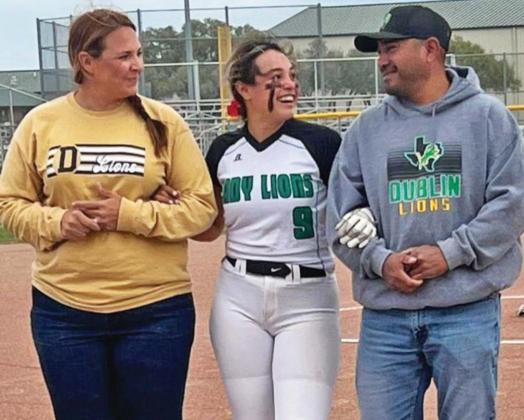 Lady Lions host Sr. Night