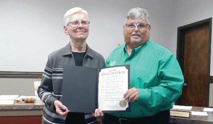 Fran Jurney accepted a proclamation for Woman’s Thursday Club Anniversary Day in Dublin in honor of the club’s 125th anniversary. Mayor David Leatherwood read and signed the proclamation during the regular City Council meeting Monday, March 13. Paul Gaudette | Citizen staff photo