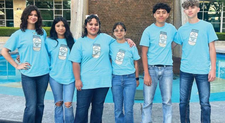 DHS and Dublin Jr. High had strong competitors in the State FPS Bowl at the Waco Convention Center including senior division qualifiers Nava Lee White. Zoey Soria, Jennave Villaro, Karen Ortiz, Yovany Ortiz, Jesse Mori and David Hernandez. Middle Division qualifiers included Zoey Soria, Eloy Vargas, Paxton Loper, Joce Sanchez, Jayden Meador, Regan Vanbebber and Tylor Nail. | Submitted photo