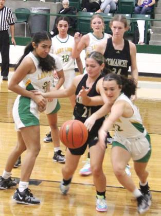 Ladies host final home game