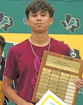 Outstanding Cross Country Male Runner Mikey Resendiz