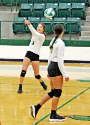 JV Ladies hit back to Hico