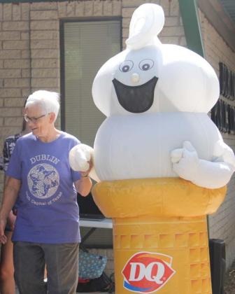 Fair offers foam fun, free supplies