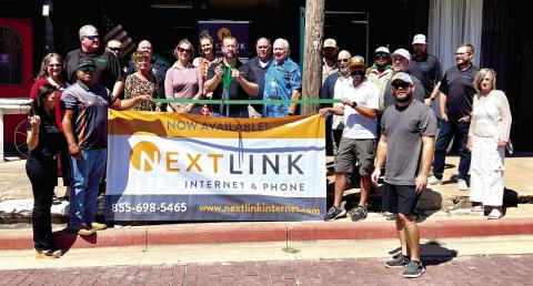 The Dublin Chamber of Commerce recently held a ribbon cutting ceremony for NextLink, an internet and phone provider. For more information on how to join the Dublin Chamber of Commerce call 254300-6263 or go online to ww.dublintxchamber. com. Courtesy photo