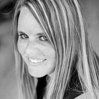 Leslie Curry