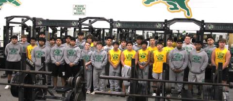 Paul Gaudette  |  Citizen staff photo DHS boys who signed up to lift this season included: Geovanny Almazan, Juan Alvarez, Paul Adams, Jaydyn Griffen, Lucas Azua, Caige Balvantin, Amado Carranza, Marshall Daniel, Juan Elicerio, Caleb Floyd, Elijah Gonzales, Adam Jaimes, Riley Kemp, Cayson Loving, Nate Melendres, Alonso Moreno, David Nava, Gonzalo Ortiz, Yovany Ortiz, Cameron Patton, Emmanuel Ramirez, Jayden Rojas, Travis Spharler and Daniel Staud. 