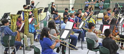Bands hold spring concerts